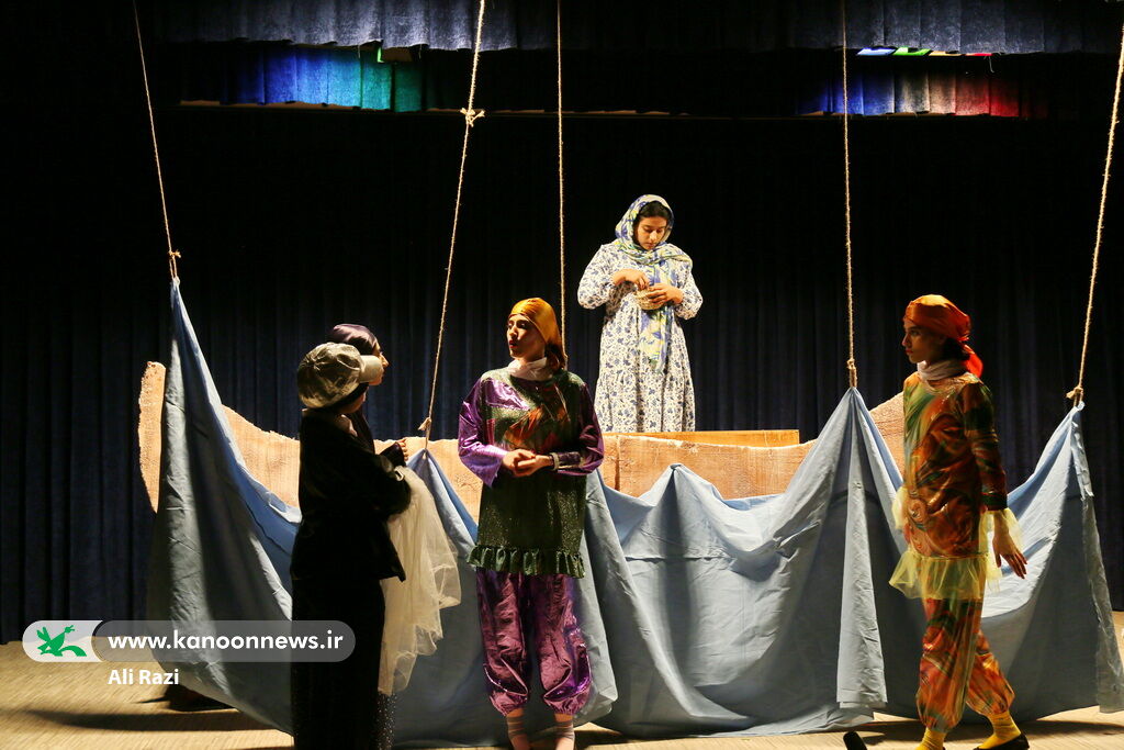 "دختر ناخدا" و "غول غرغرو"، "دار لیکه ای" را به مرحله بعد بردند