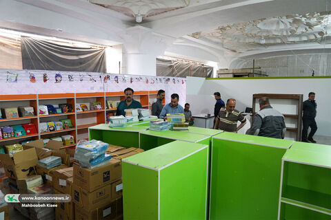 آماده سازی غرفه کانون در نمایشگاه بین المللی کتاب تهران