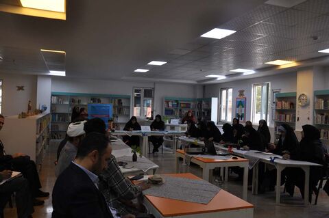 نشست تعاملی فعالان کودک و نوجوان البرز