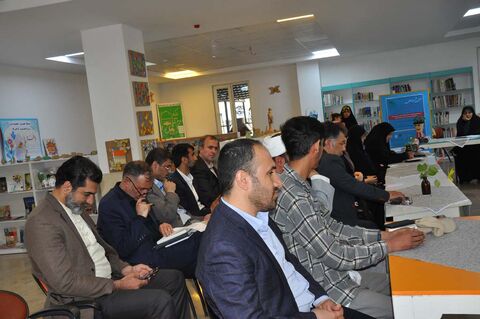 نشست تعاملی فعالان کودک و نوجوان البرز