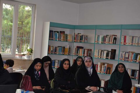نشست تعاملی فعالان کودک و نوجوان البرز