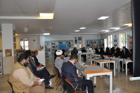 نشست تعاملی فعالان کودک و نوجوان البرز