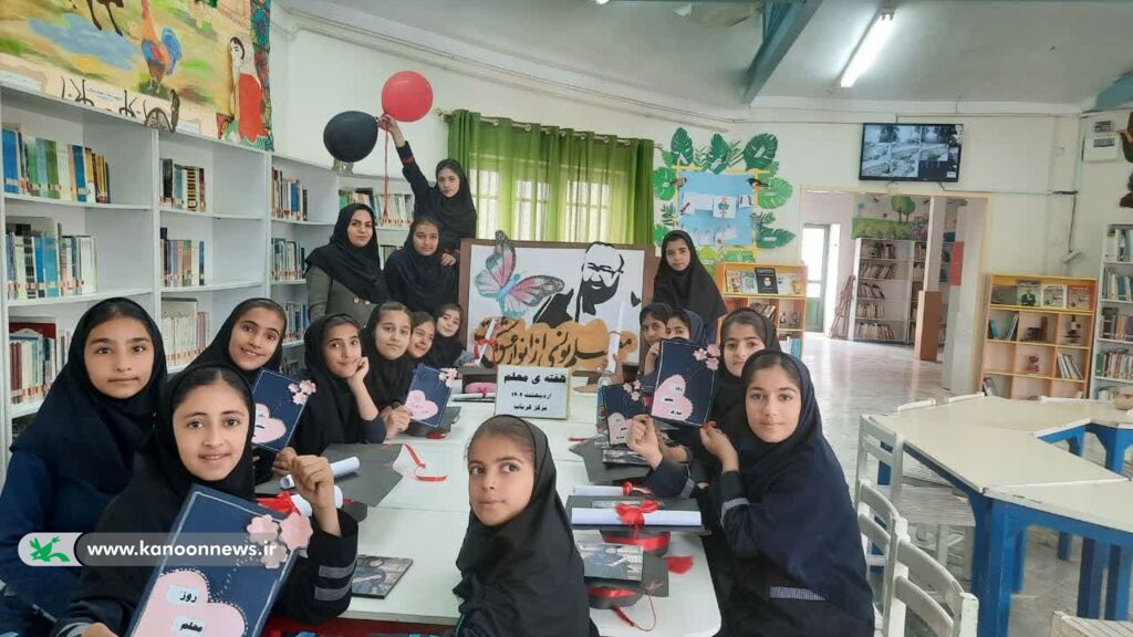 معرفی شخصیت شهید مطهری در مراکز ابهر و گرماب کانون زنجان معرفی شخصیت شهید مطهری در مراکز ابهر و گرماب کانون زنجان