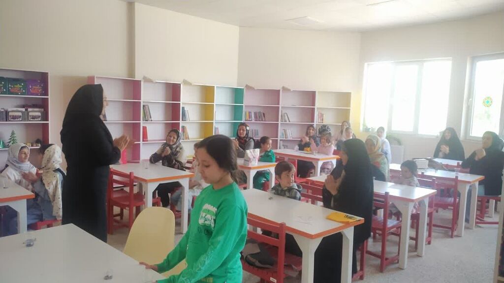 برپایی جشن روز دختر با همیاری کانونیاران