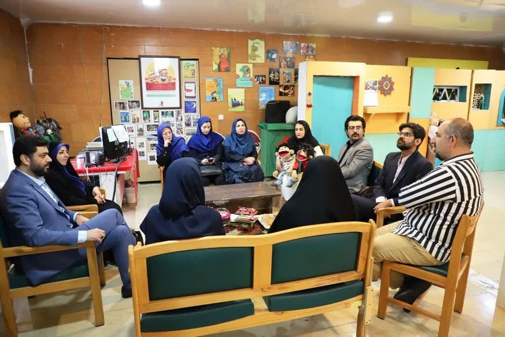 برگزاری دوره تربیت مربی کانون همدان در پایتخت خوشنویسی ایران