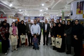 قدردانی از برگزیدگان باشگاه قاف در نمایشگاه کتاب تهران