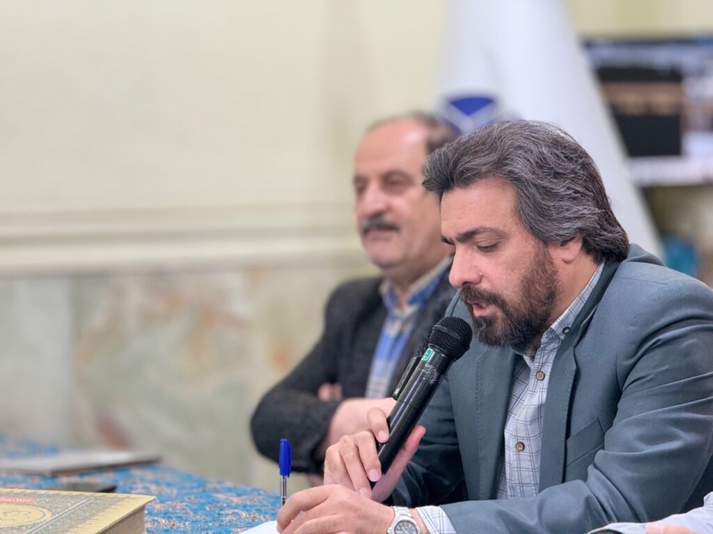 سه مربی کانون فارس برگزیده پانزدهمین جشنواره ملی شعر کودک و نوجوان رضوی شدند