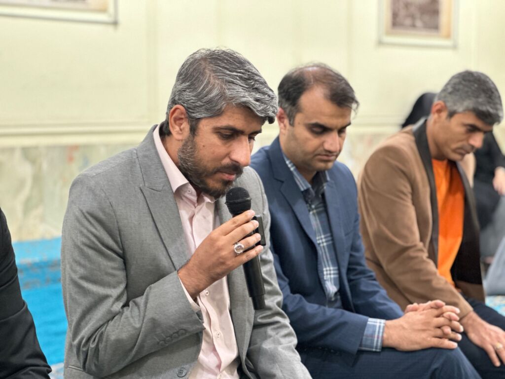 سه مربی کانون فارس برگزیده پانزدهمین جشنواره ملی شعر کودک و نوجوان رضوی شدند