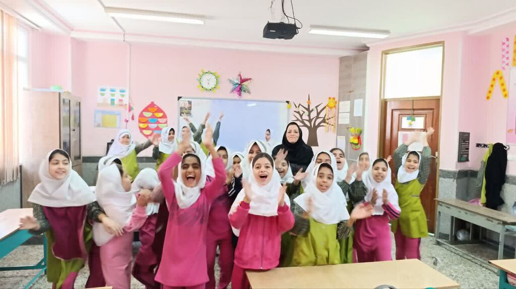 پایان طرح کانون مدرسه و حضور پرشور و فعال اعضا در مرکز فرهنگی هنری پارک لاله