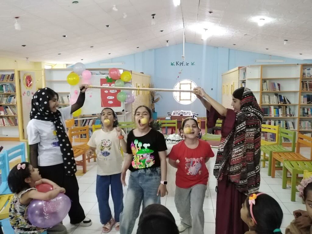 جشن روز دختر در مرکز فرهنگی هنری حاجی آباد