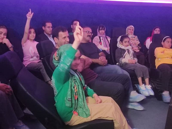 ویژه برنامه  «پدر دختری » در کانون پرورش فکری شماره ۱۰ ( مرکز علوم و نجوم) برگزار شد