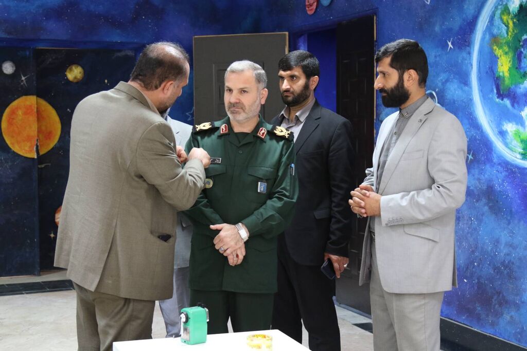فرمانده سپاه کربلا مازندران از مرکز نجوم کانون بازید کرد