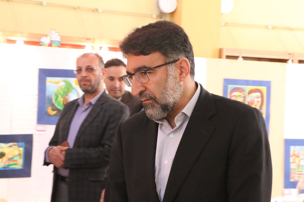 کار را به دست خود کودکان بسپارید