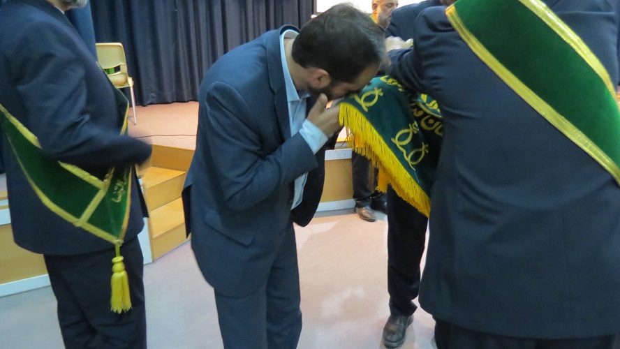 استقبال مربیان کانون از پرچم متبرک آستان قدس رضوی