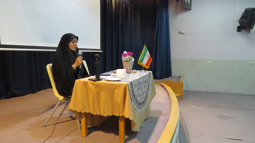 هویت بخشی و جلوگیری از آسیب های اجتماعی با تولید محتواهای تربیت محور