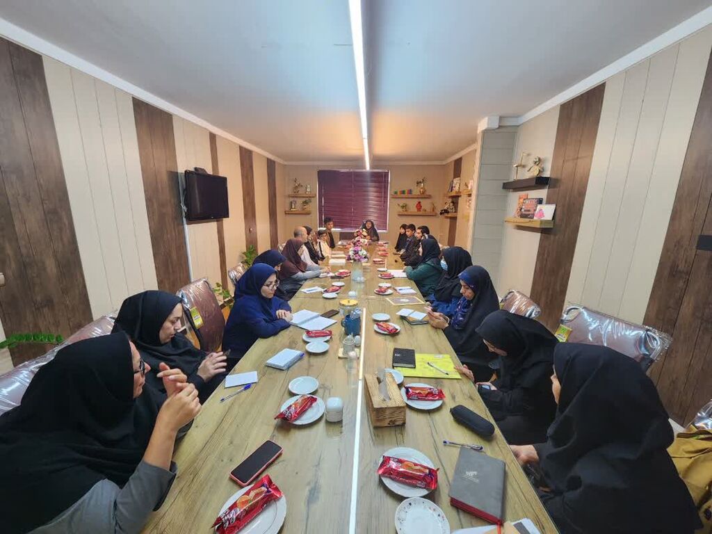 نوجوانان کانونی مستعد از تابستان مربییار خواهند شد