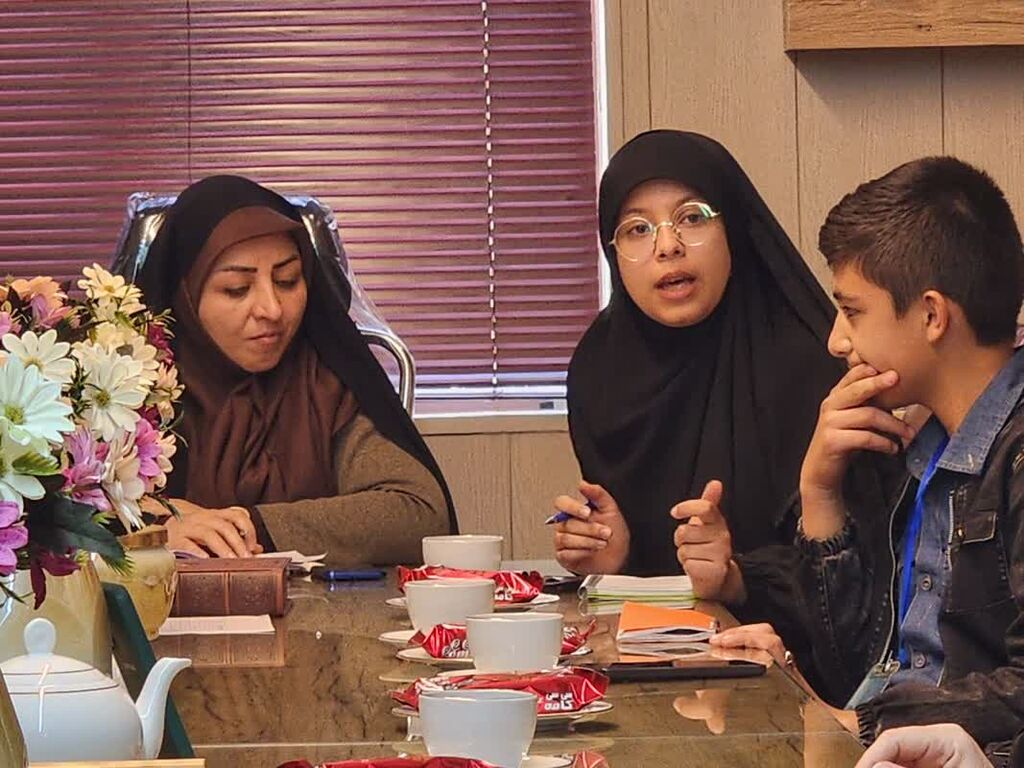 شورای نخبگان کانون همدان نوجوانان کانونی مستعد از تابستان مربییار خواهند شد