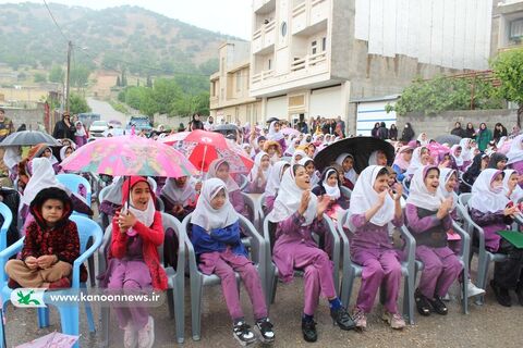 اجرای تماشاخانه سیار کانون پرورش فکری در یاسوج/ آلبوم ۱