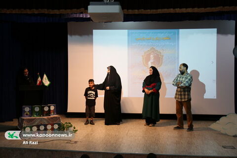 کودکان  و نوجوانان بوشهری"شکوه زبان پارسی" را گرامی داشتند