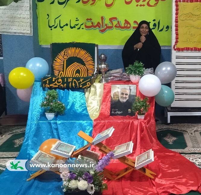 پاتوق کتاب در کانون عنبرآباد تشکیل شد