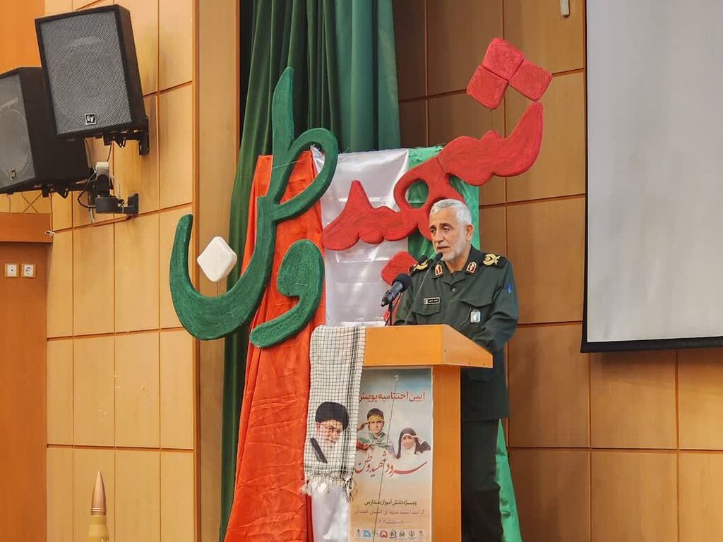 سرود یک رسانه قوی است