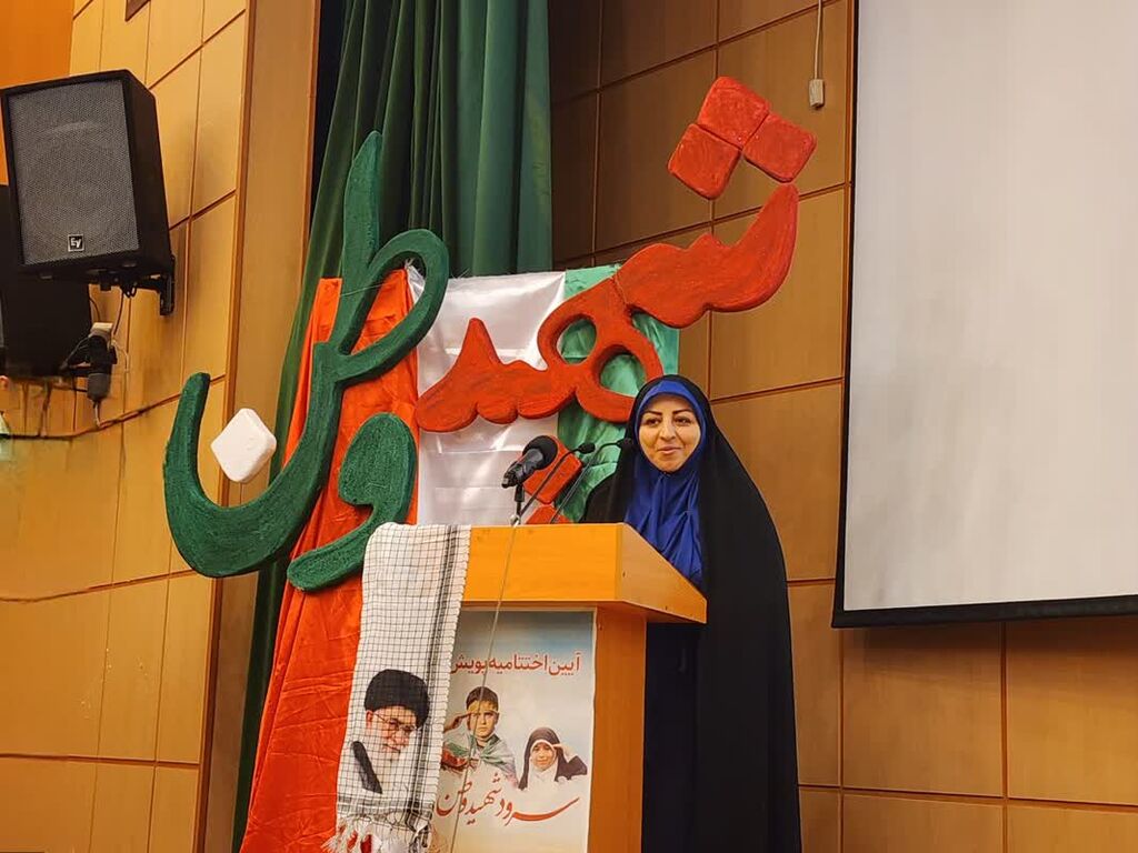 سرود یک رسانه قوی است