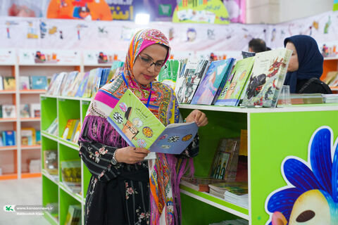 کانون در سی و پنجمین نمایشگاه بین المللی کتاب تهران(۱۰)