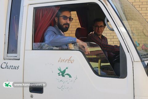 یک کلاس، یک قفسه با حضور خادمیاران رضوی متبرک شد چهارمحال و بختیاری 1403