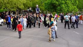 همایش پیاده‌روی خانوادگی در شهر سرچشمه برگزار شد