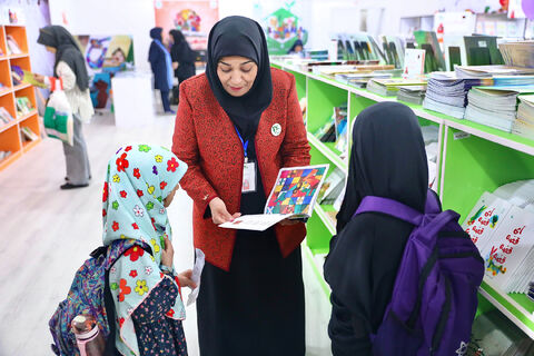 کانون در سی و پنجمین نمایشگاه بین المللی کتاب تهران