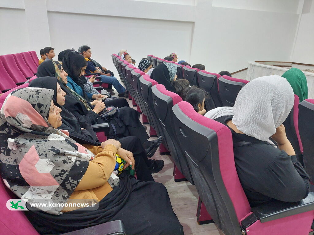 کودکان و نوجوانان عالیشهری آغاز کارگاه های تابستانه خود را جشن گرفتند