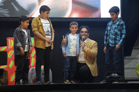 هشت کودک و نوجوان کمک هزینه سفر به مشهد مقدس دریافت کردند