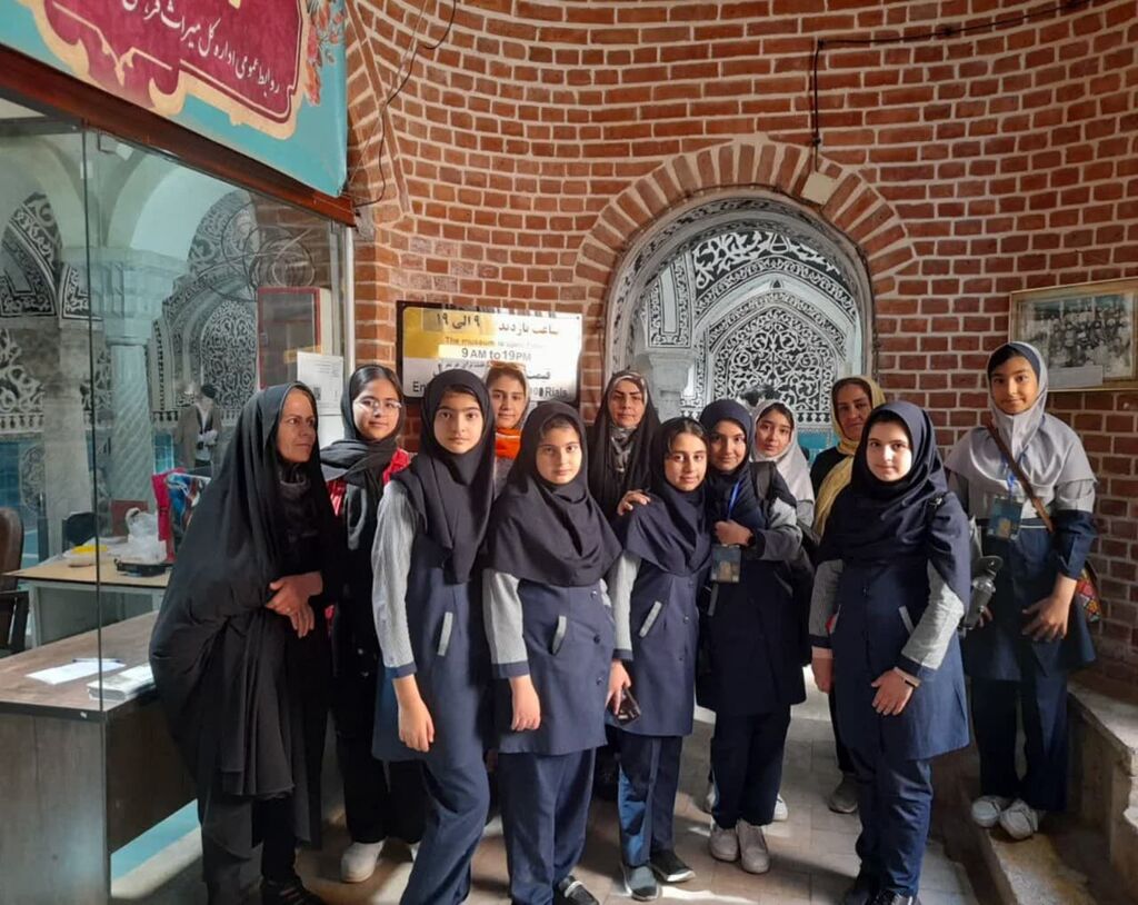 از برگزاری صبحانه سالم تا بازدید از موزه حمام حاج آقا تراب