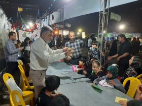 حضور کتابخانه سیار در جشن دهه کرامت منطقه شهرک رزمندگان اهواز