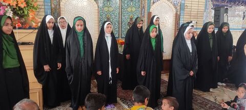 برنامه های مراکز کانون پرورش فکری کودکان و نوجوانان استان اصفهان در دهه کرامت