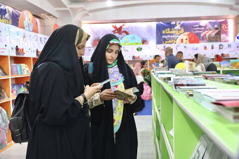 کانون در سی و پنجمین نمایشگاه بینالمللی کتاب تهران