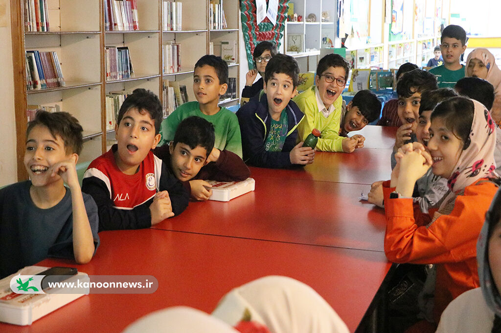 کارگاه علم نجوم و کاربردهای آن در مرکز مجتمع کانون رشت اجرای برنامههای متنوع در هفته نجوم