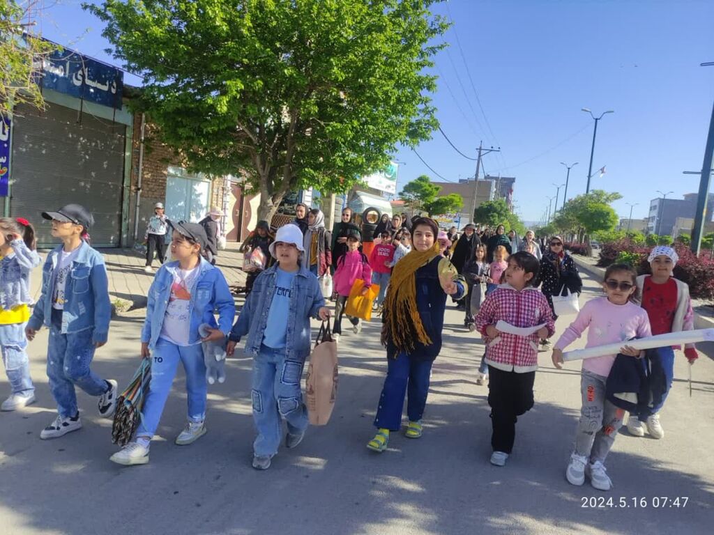 روزی پر از تنوع در مراکز فرهنگی- هنری همدان