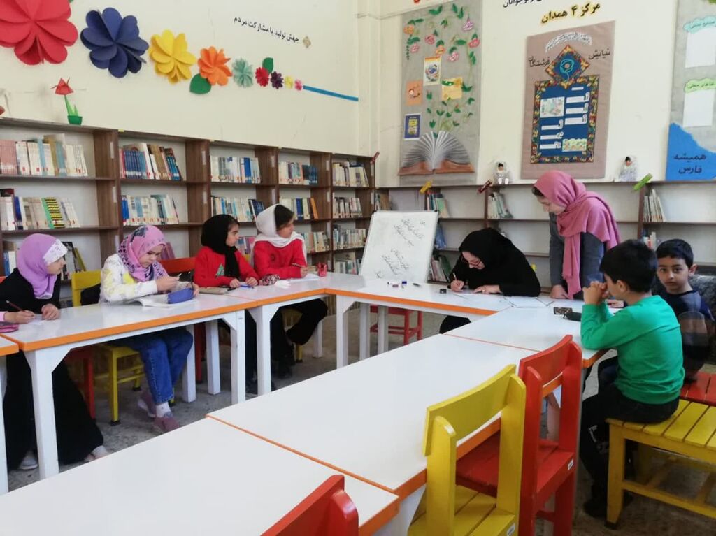 هفته نجومی مراکز فرهنگی- هنری همدان با طعم اشعار خیام