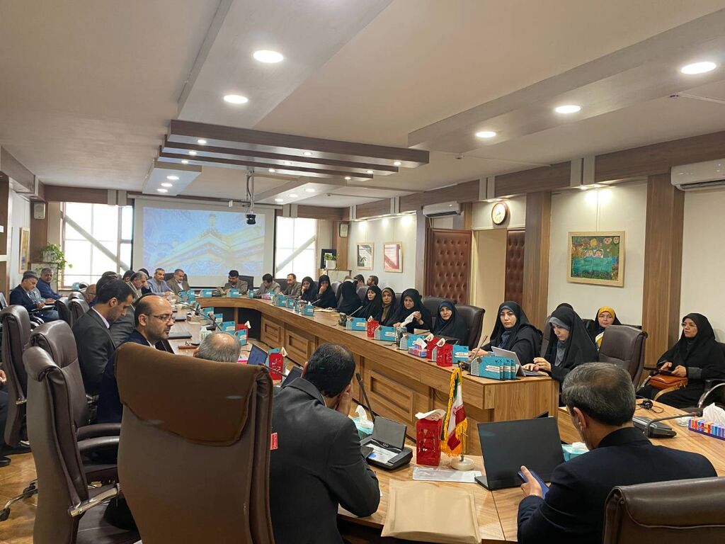 برگزاری همایش سراسری مسئولان حراست کانون در «ساحت خورشید»