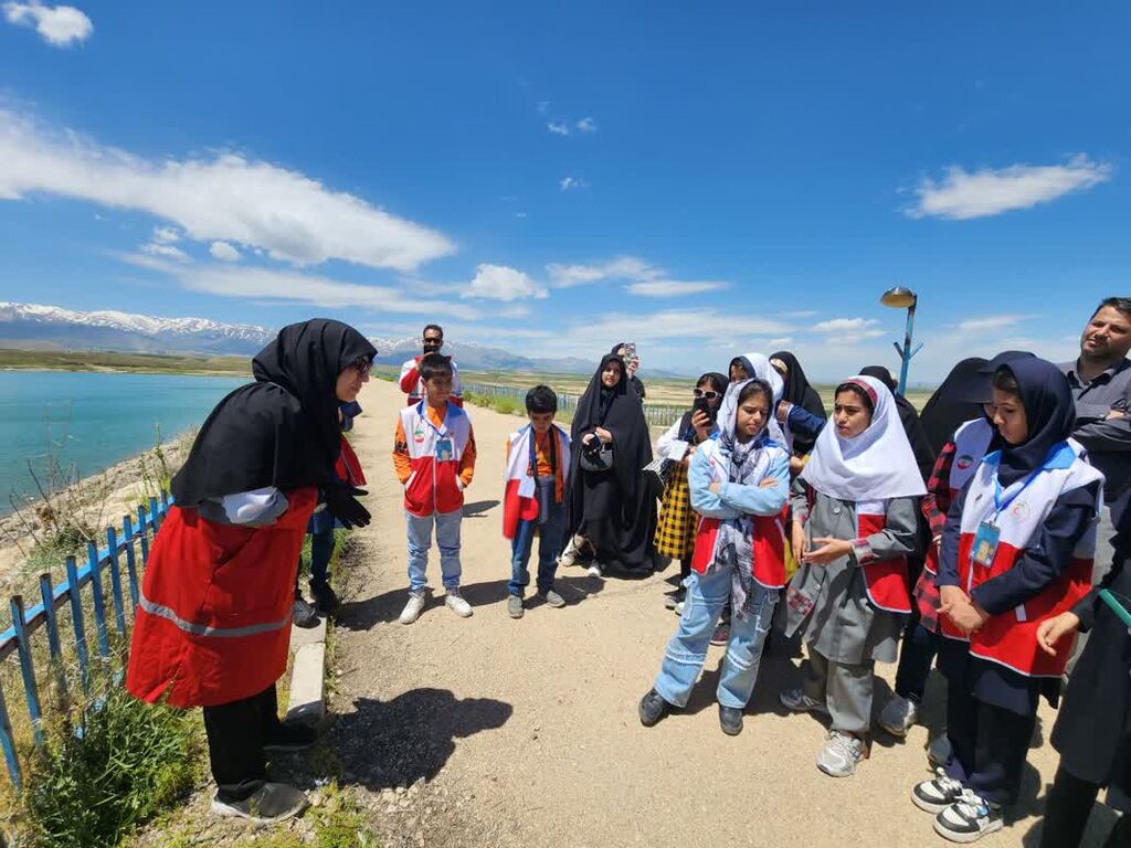 اردوی راویت پیشرفت کانونیاران همدان از سواد رسانه تا تالاب آبشینه