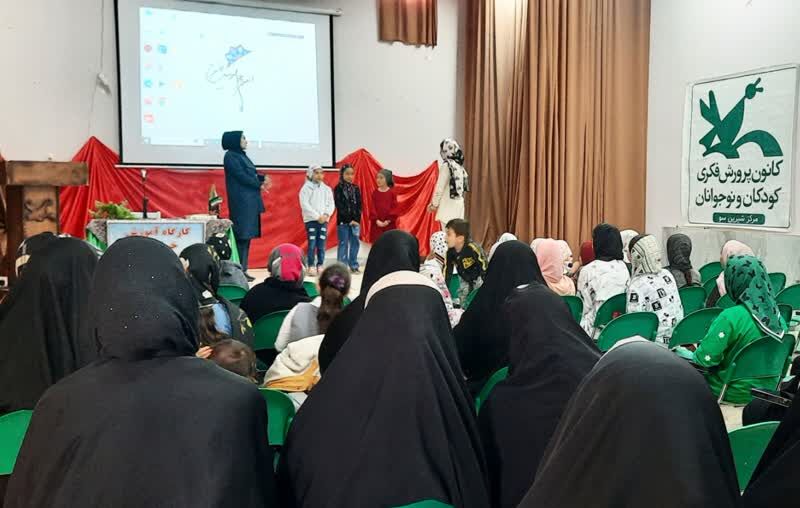 برنامه "نشست با مادران" در مرکز شیرینسو برگزار شد