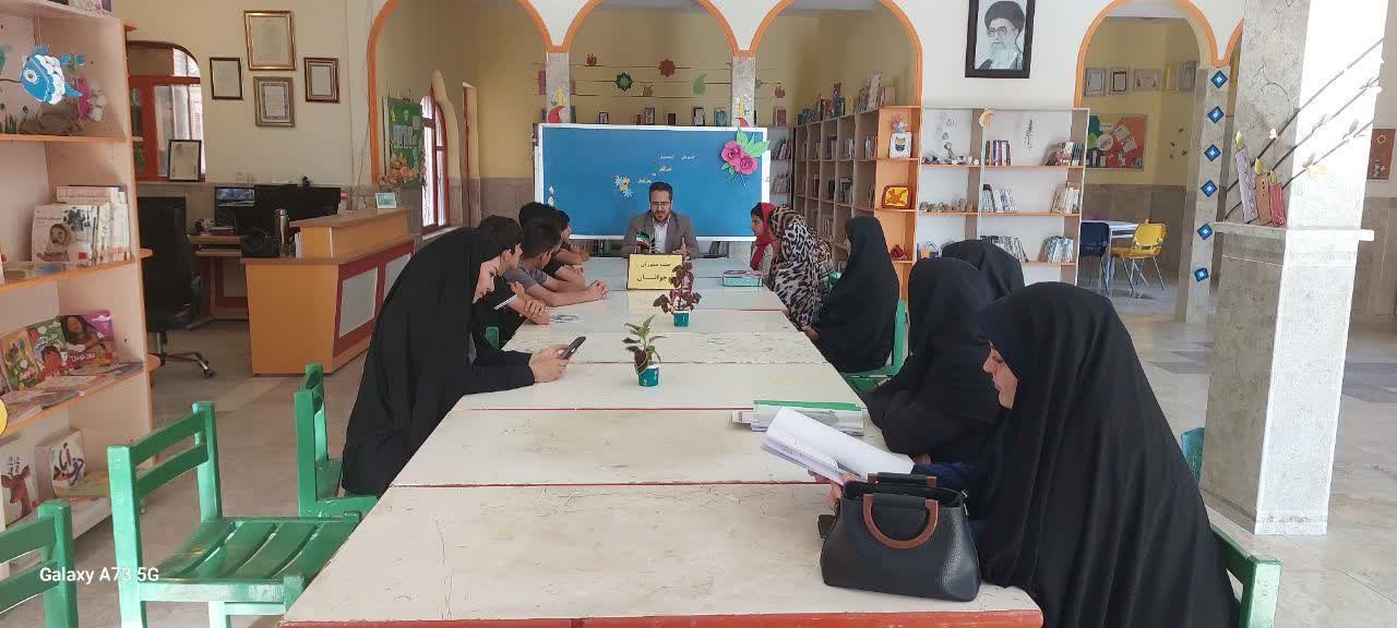 مرکز به مرکز با مدیرکل کانون کرمانشاه