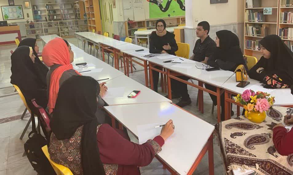 مرکز به مرکز با مدیرکل کانون کرمانشاه