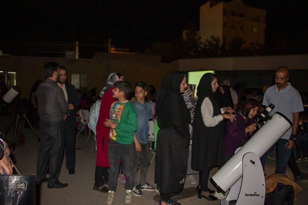 نجوم سمنان استقبال پرشور از شب نجومی کودکان و نوجوانان سمنان