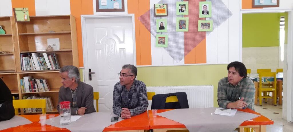 پنجمین دوره تربیت مربی کانون در فامنین برگزار شد