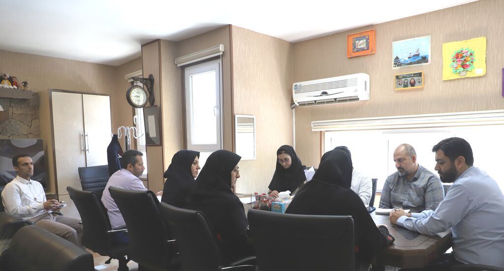 بررسی نظامنامه تابستان در شورای فرهنگی کانون استان قزوین بررسی نظامنامه تابستان در شورای فرهنگی کانون استان قزوین
