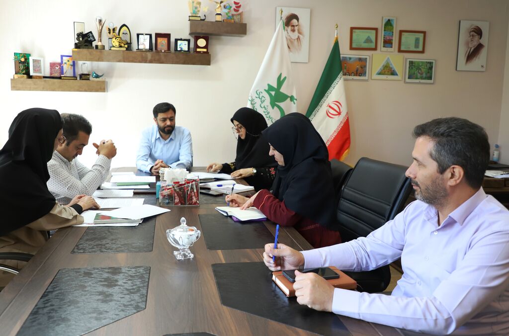 بررسی نظامنامه تابستان در شورای فرهنگی کانون استان قزوین