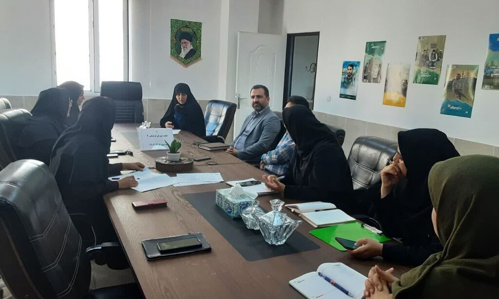 جلسه شورای فرهنگی 4- کانون البرز «تابستونتو بساز»عنوان شعار محوری فعالیتهای تابستانی کانون البرز