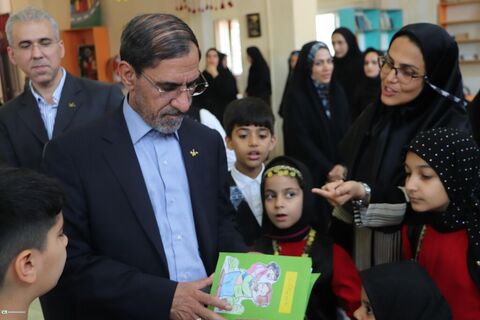 بازدید اعضای شورای معاونان و مدیران کانون پرورش فکری کشور از گلستان(۲)